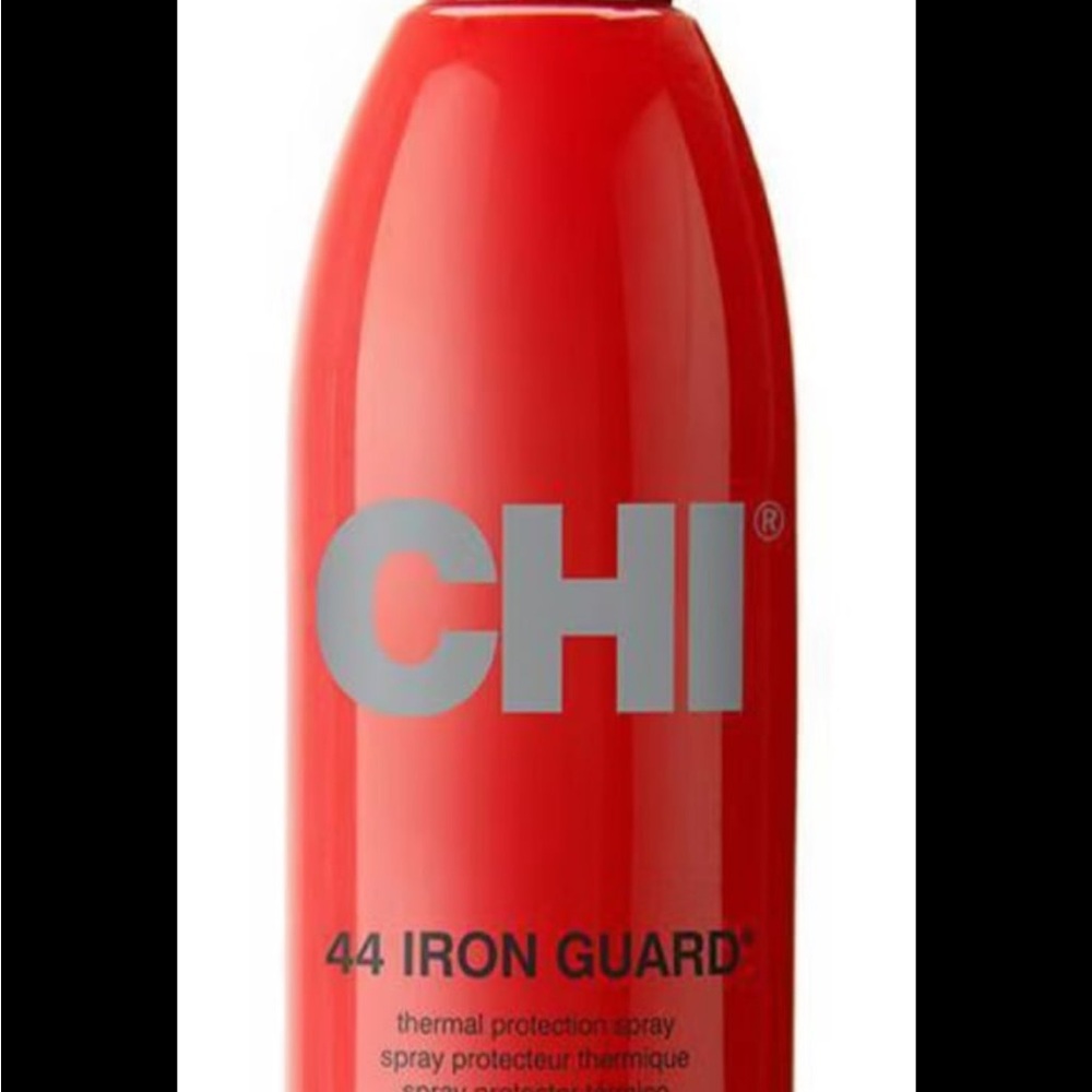 CHI 44 Iron Guard Thermal Protection Spray - Red